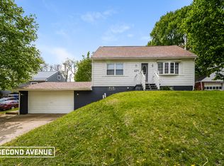 123 Bunker Hill Rd, Aliquippa, PA 15001