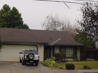 1137 El Vecino Ave, Modesto, CA 95350