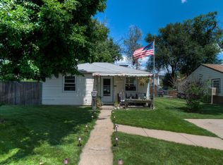 6905 Reno Dr, Arvada, CO 80002