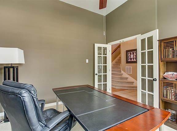 4th image of 3020 Myrtice Dr