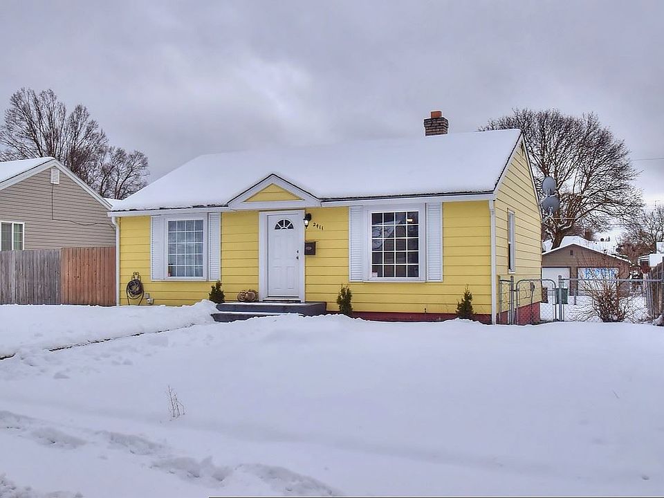 1st image of 2411 W Crown Ave