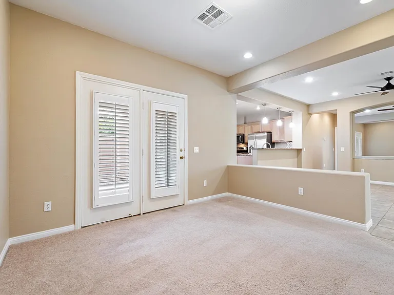 10492 Mission Park Ave — Photo 36