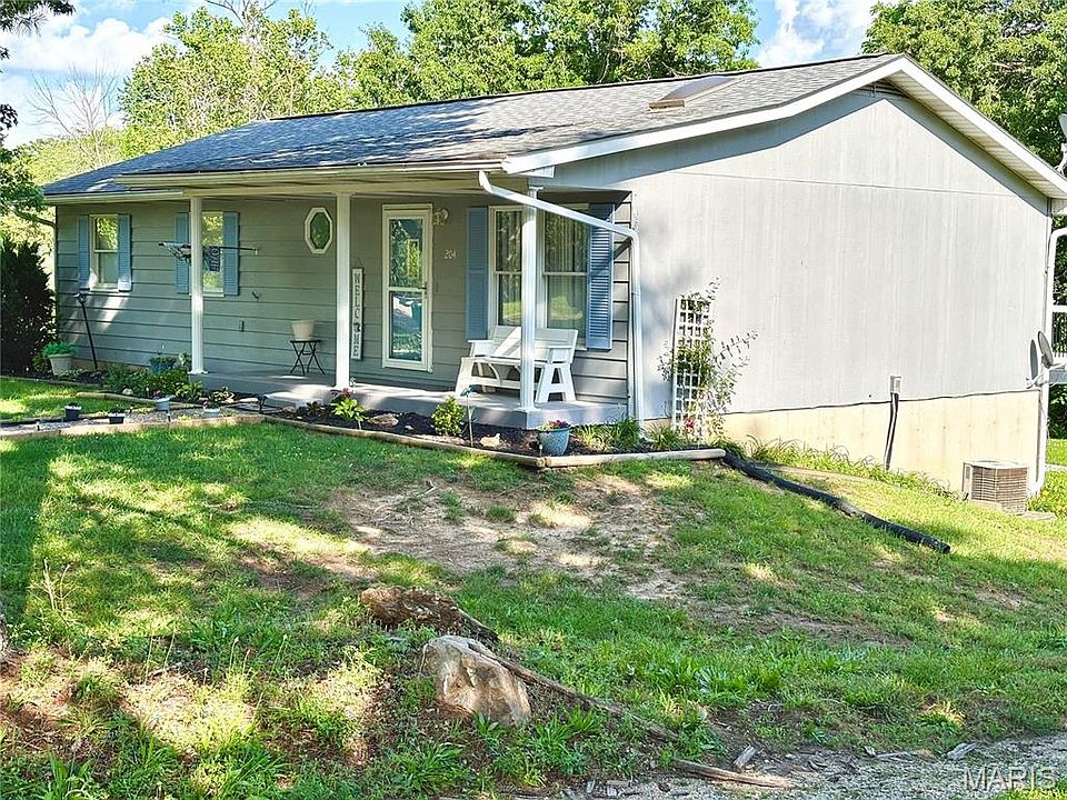 1st image of 204 Circle Dr