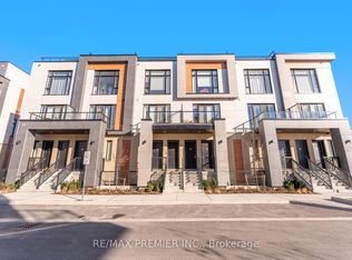 11 Steckley House Ln #408, Richmond Hill, ON L4S0N1
