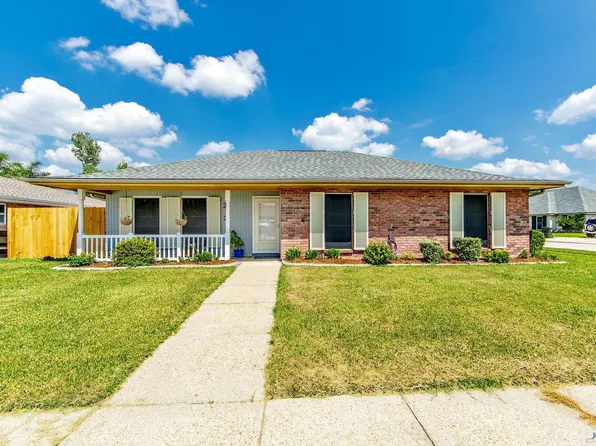 202 S Moss Dr, Houma, LA 70360