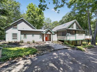 326 Fawn Rd, Pocono Lake, PA 18347