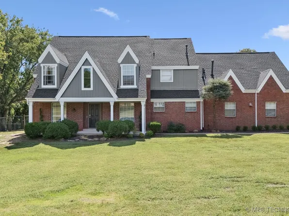 4704 W 88th St, Tulsa, OK 74132