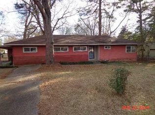 803 Woody Dr, Jackson, MS 39212