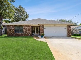 121 Marimba St, Mary Esther, FL 32569