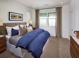 2461 E Hyde Paseo #DWY55V, Ontario, CA 91762