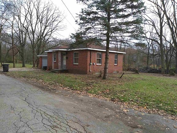 2nd image of 903 Evans St