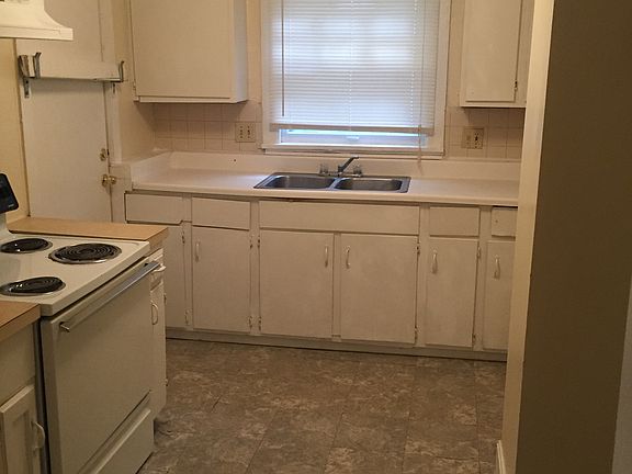 4th image of 5103 Olive St