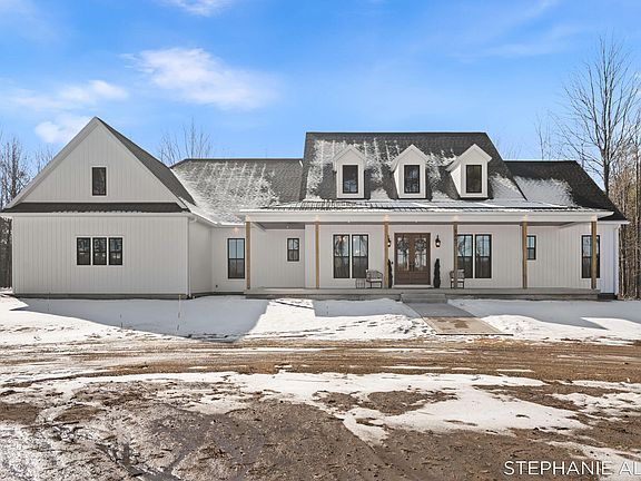 2nd image of 5467 Cline Rd