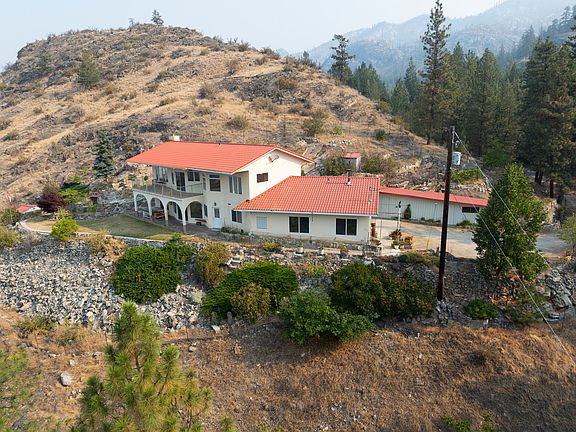 4th image of 437 Matheson Rd