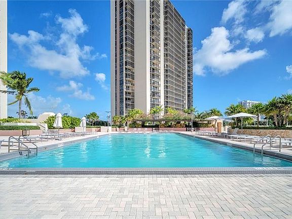 2nd image of 20301 W Country Club Drive #1222
