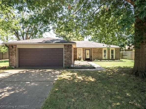 3430 Braeburn Gln, Fort Smith, AR 72908