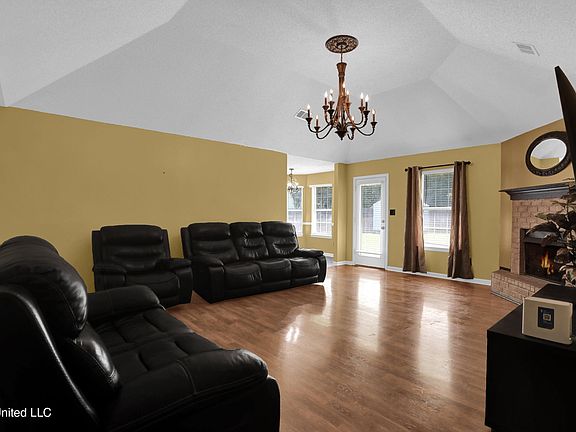 5th image of 5623 W Avalon Dr