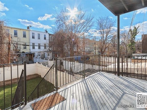 4th image of 270 Palmetto St