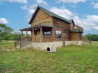 323 County Road 446, Gonzales, TX 78629