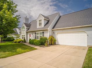 3506 E Prescott Cir, Cuyahoga Falls, OH 44223