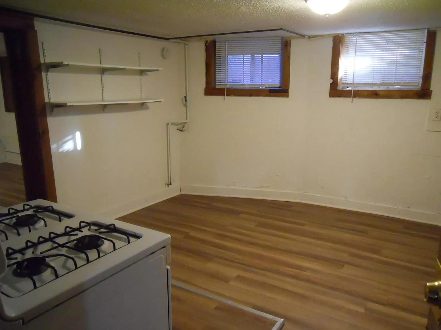 1 bed, $680 — Photo 2