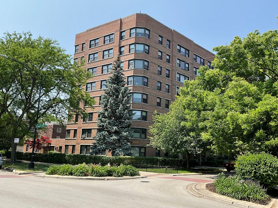 1st image of 4880 N Marine Dr APT 602