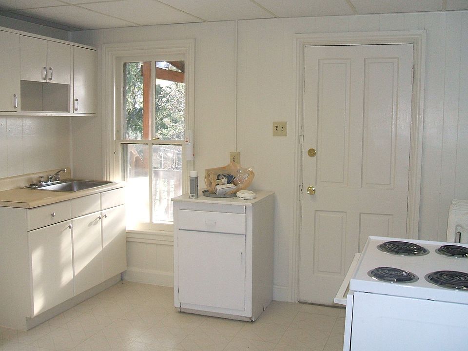 2nd image of 233 S 2nd St APT B