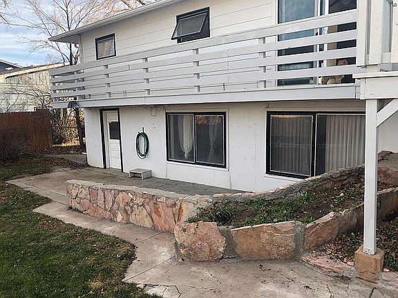 Lower patio with planters