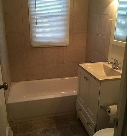 5th image of 11201 Herrick Ave