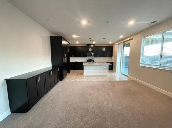 10504 Waltz Way, Elk Grove, CA 95757