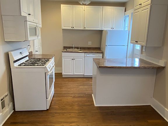 4th image of 337 N 36th Ave #1000