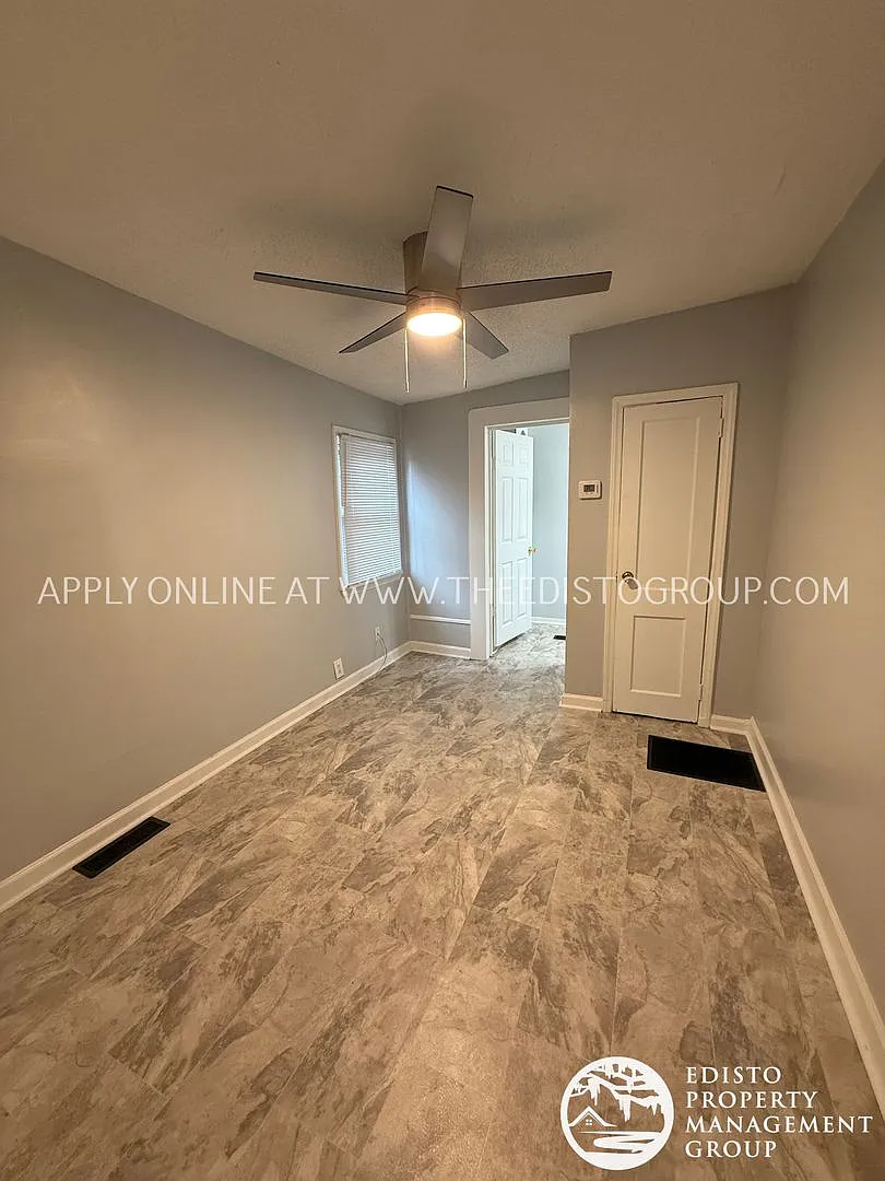 497 A - B Boulevard Street — Photo 4