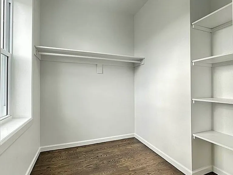 173 Sullivan Pl #2 — Photo 11