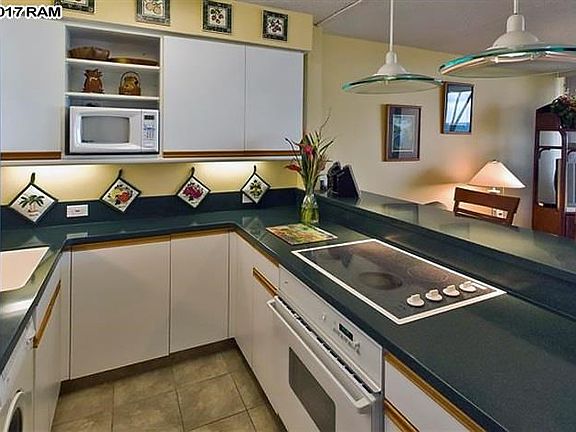 4th image of 190 Hauoli St APT 209
