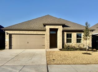 1210 Rockwater Dr, Decatur, TX 76234