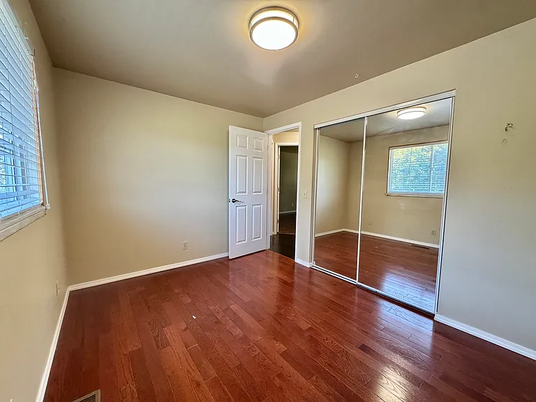 13122 SE 164th St — Photo 41