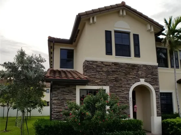8872 W 35th Ct, Hialeah, FL 33018