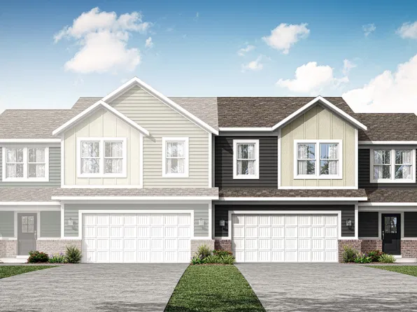 1658 Woods Edge Dr, Greenwood, IN 46143
