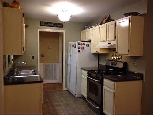 5th image of 7603 Alki Ln