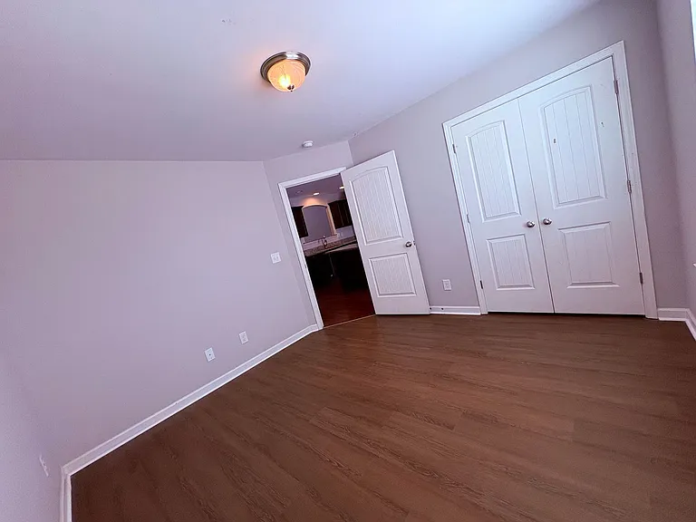 175 Saxony Way — Photo 14