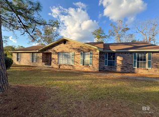 1227 Northgate Dr, Atmore, AL 36502