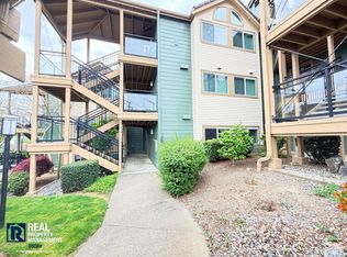 3008 N Narrows Dr Unit F102, Tacoma, WA 98407