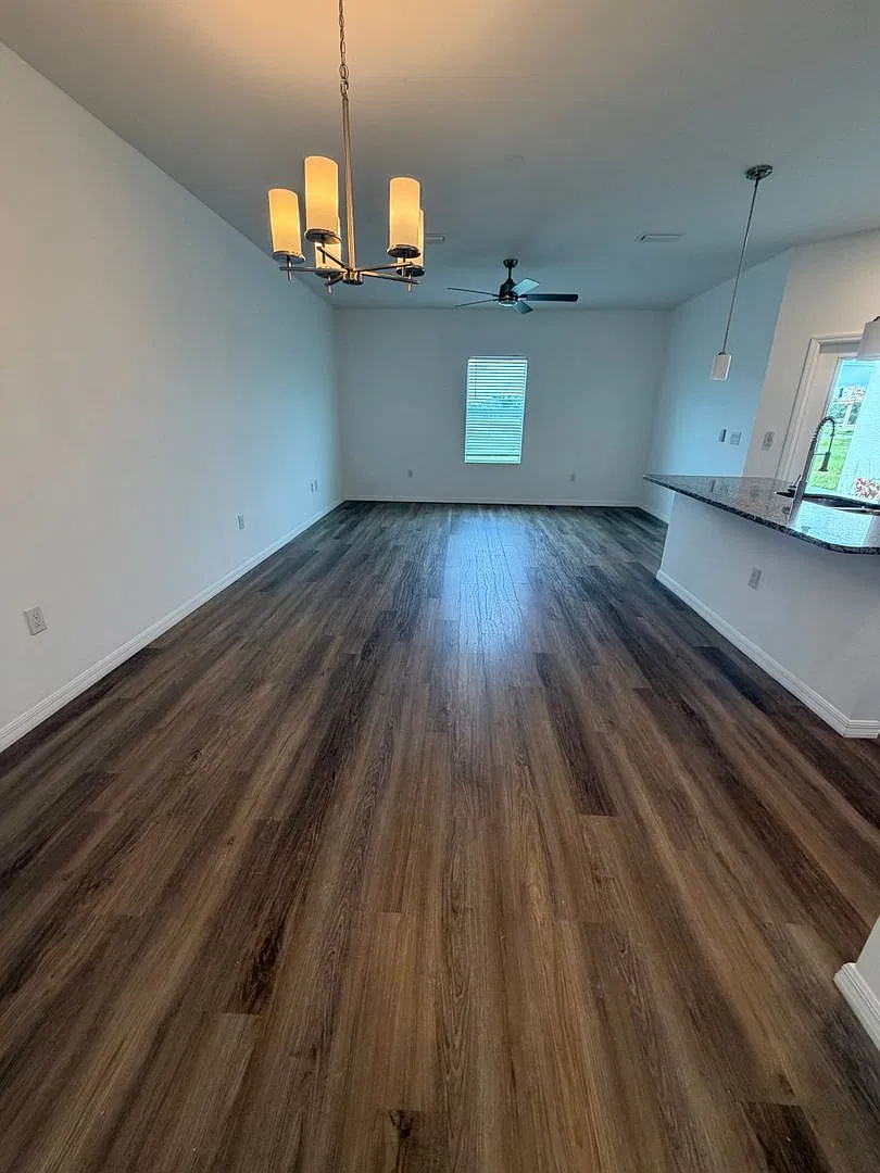 3 bed, 2.0 bath, 1508 sqft, $1,795 — Photo 3