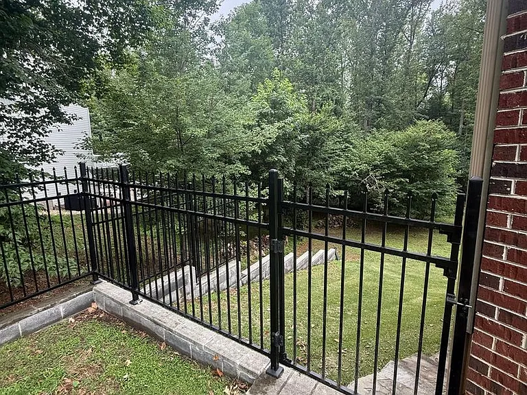 127 Pilgrim Cv — Photo 40