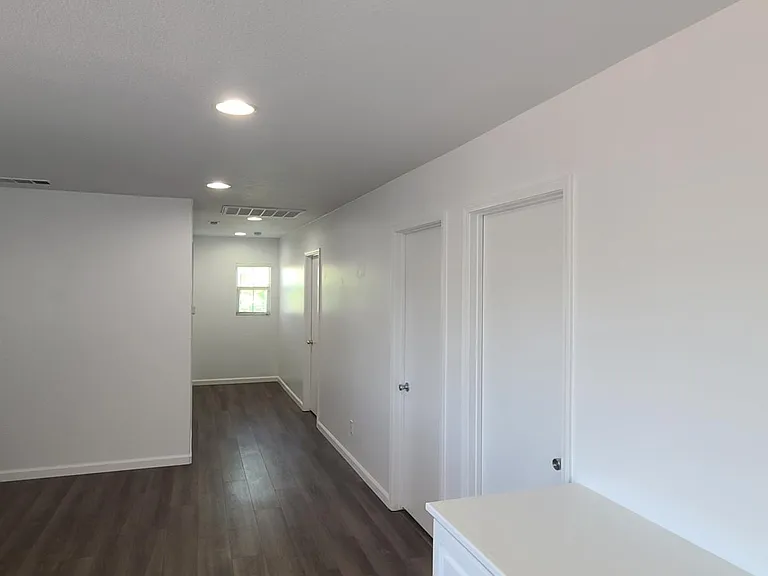 1161 Lilac Rd — Photo 6