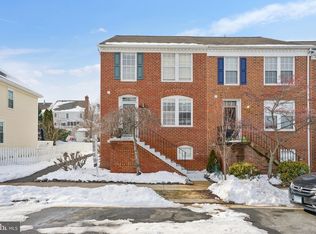 20395 Hartwell St, Ashburn, VA 20147