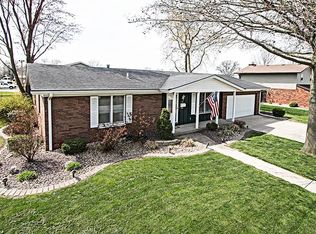70 N 5th St, Breese, IL 62230