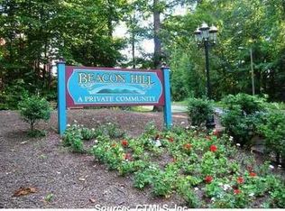 53 Rising Trail Dr, Middletown, CT 06457