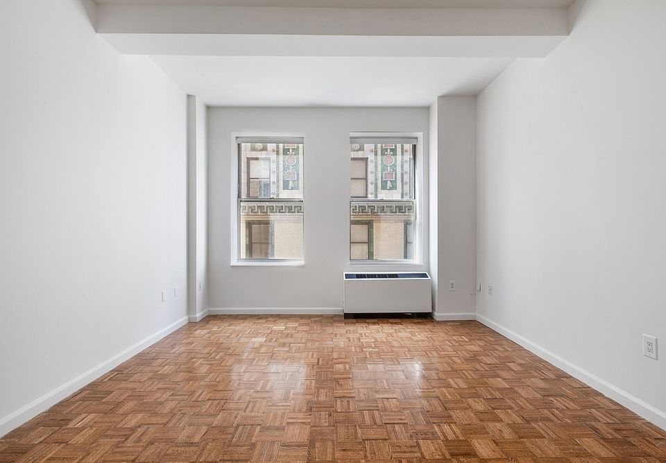 1st image of 67 Wall St APT 9E