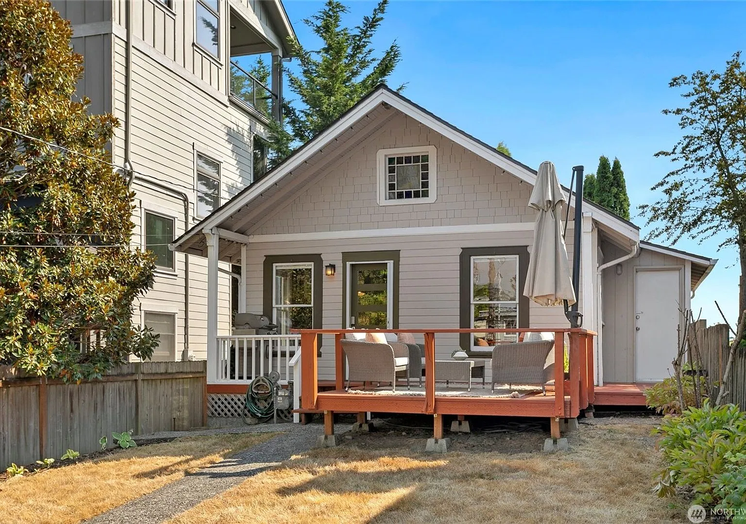 2Bd/1Ba Seattle Home — Photo 1
